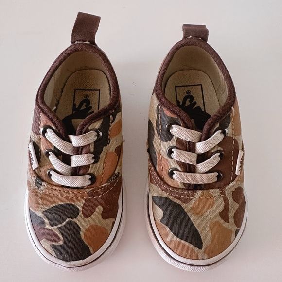 Toddler Camo Vans - Picture 3 of 5